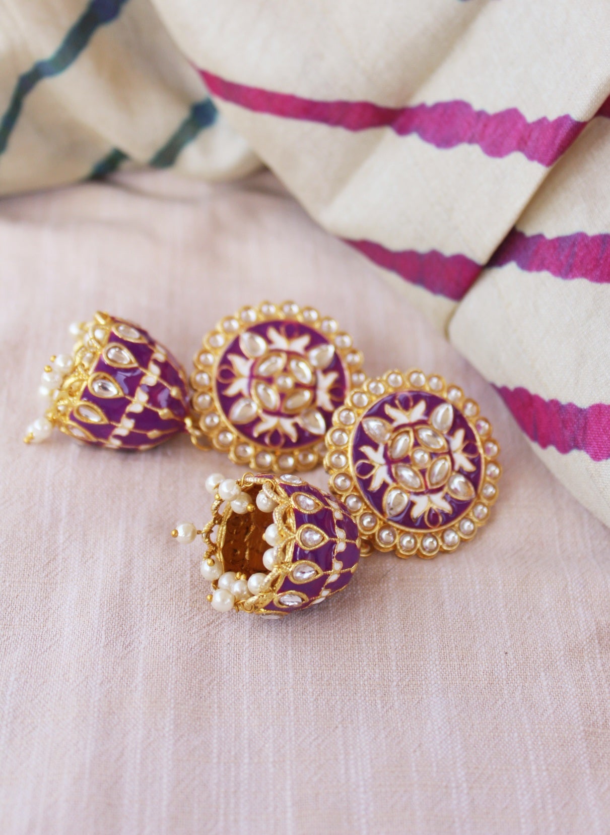 jhumka stud