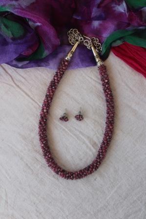 Crocheted Agate Beads Rope Necklace Set Mauve