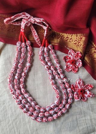 fabric neckpiece