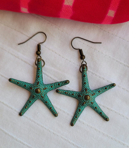Starfish-shaped earrings 