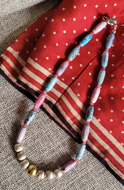 multicoloured beads necklace