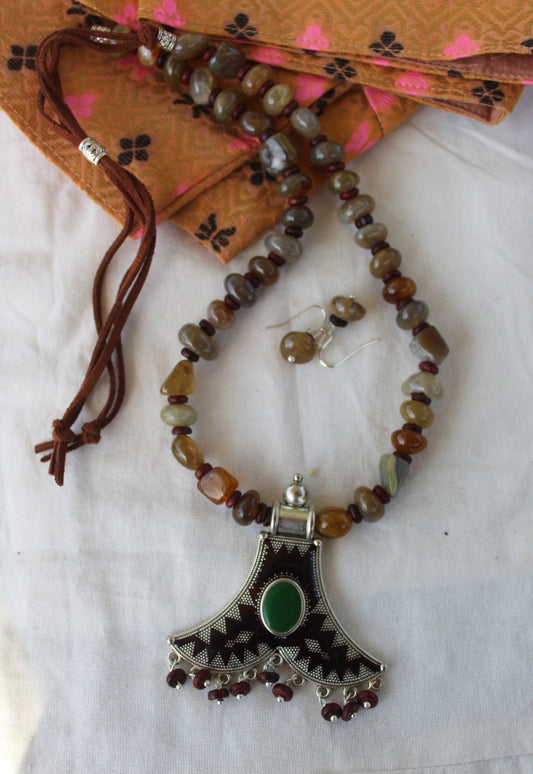 beads jewelry