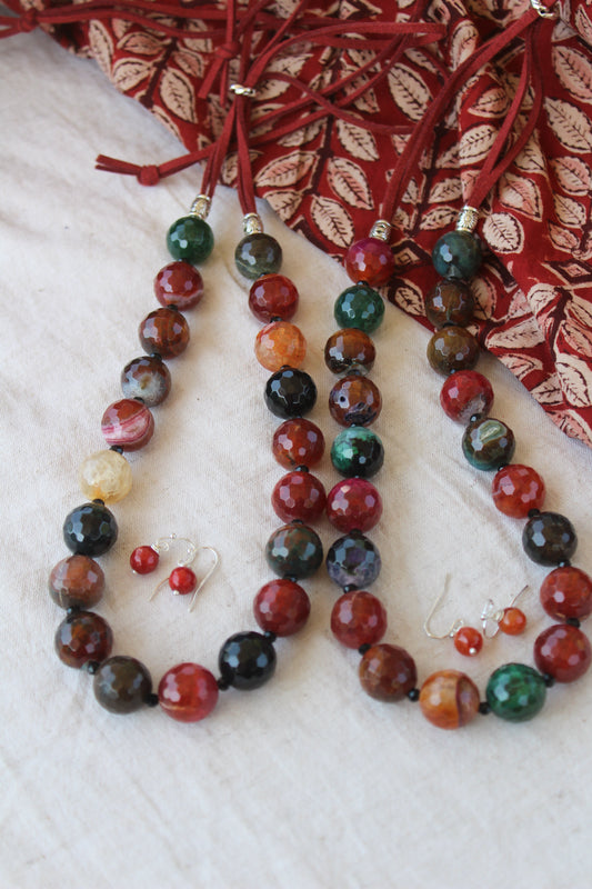 agate necklace